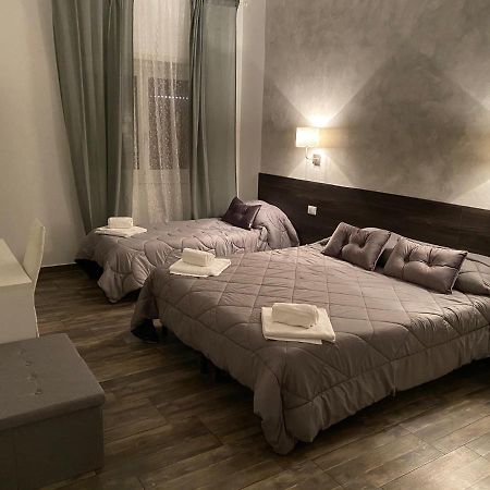 Tiburtina Inn Guest House Roma Ngoại thất bức ảnh