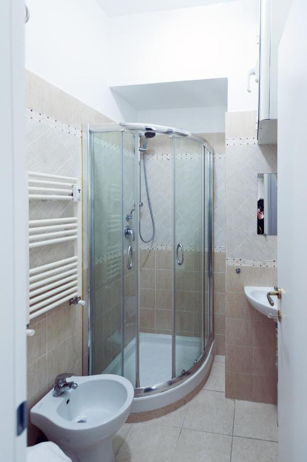 Tiburtina Inn Guest House Roma Ngoại thất bức ảnh